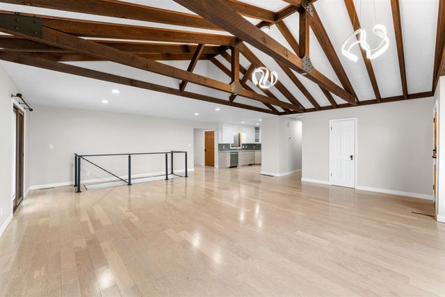 704 E Mentor Rd, Assaria, KS 67416