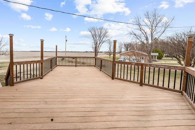 704 E Mentor Rd, Assaria, KS 67416