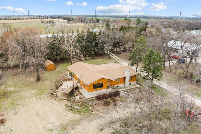 704 E Mentor Rd, Assaria, KS 67416