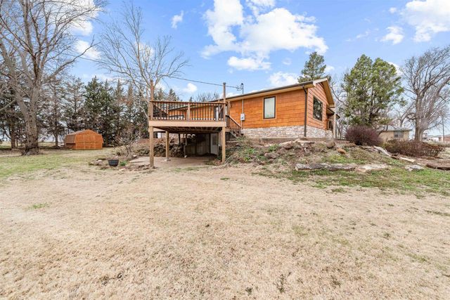 704 E Mentor Rd, Assaria, KS 67416