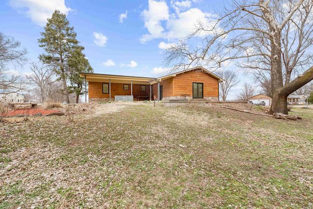 704 E Mentor Rd, Assaria, KS 67416
