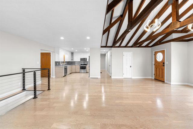 704 E Mentor Rd, Assaria, KS 67416