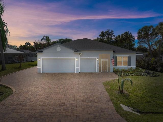 858 George Street, Sebastian, FL 32958