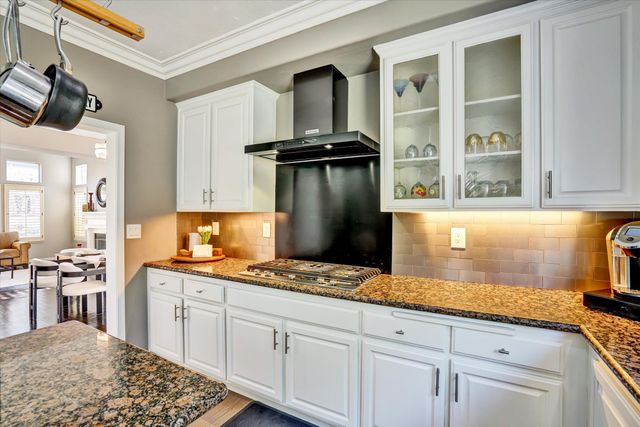 36 Savona Court, Danville, CA 94526