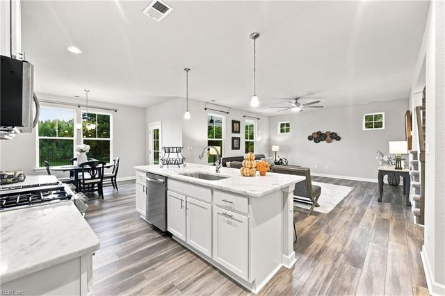 141 Indian Creek RD, Chesapeake, VA 23322