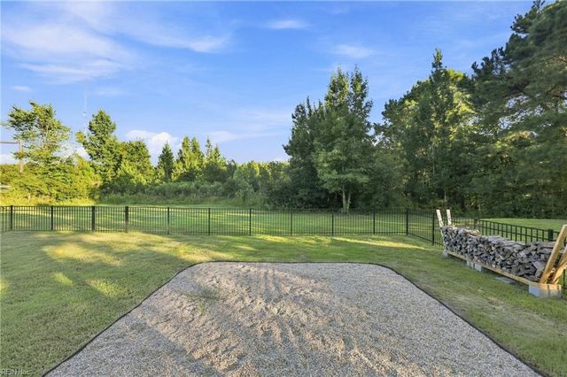 141 Indian Creek RD, Chesapeake, VA 23322