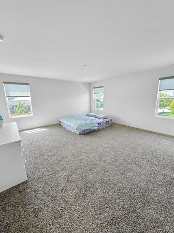 765 Kentshire Circle, Elgin, IL 60124
