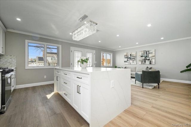 1050 Hastings Street, Baldwin, NY 11510