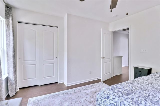 274 Paradise DR, Portsmouth, VA 23701