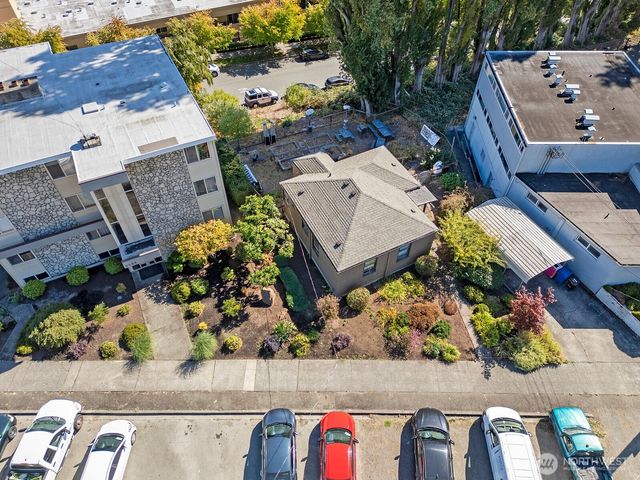 2600 -2626 Thorndyke Avenue W, Seattle, WA 98119