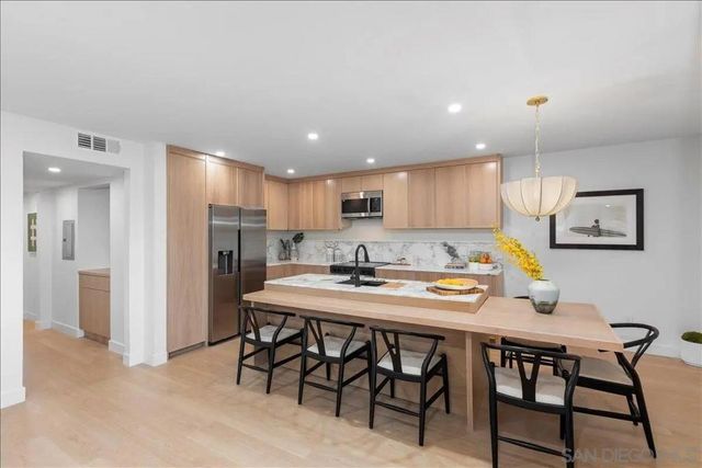 4747 Marina Dr 23, Carlsbad, CA 92008