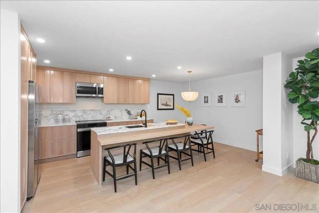 4747 Marina Dr 23, Carlsbad, CA 92008