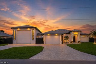 1018 NE Juanita PL, Cape Coral, FL 33909