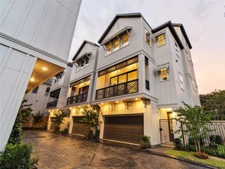 4022 Blossom Street, Houston, TX 77007