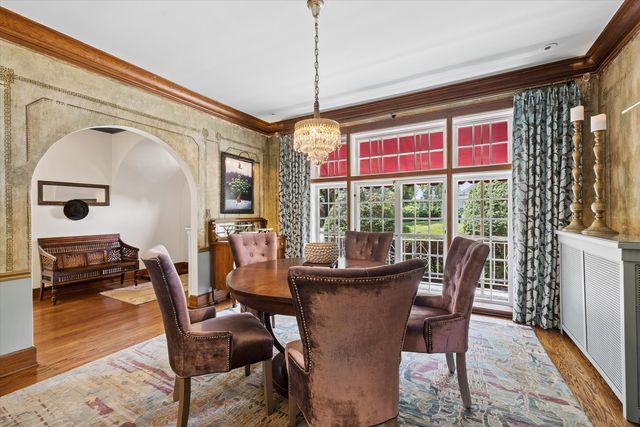 411 N Belmont Avenue, Arlington Heights, IL 60004