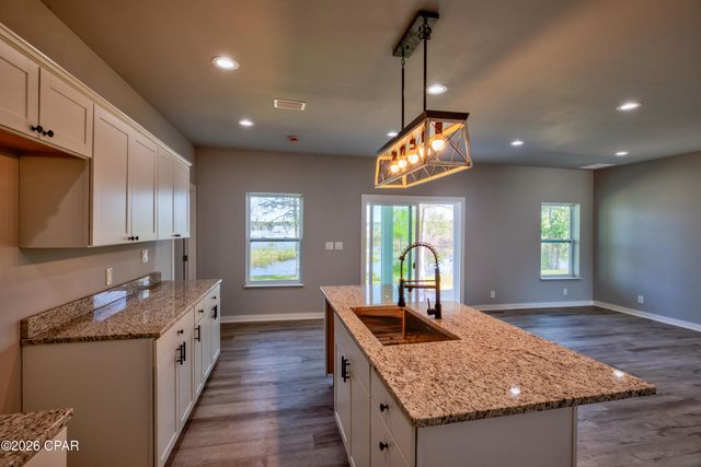 9019 Pecan Street, Youngstown, FL 32466