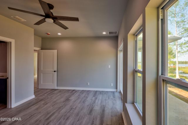 9019 Pecan Street, Youngstown, FL 32466