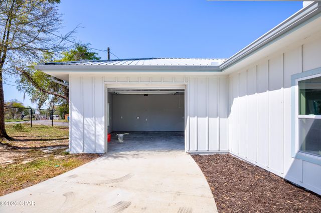 9019 Pecan Street, Youngstown, FL 32466