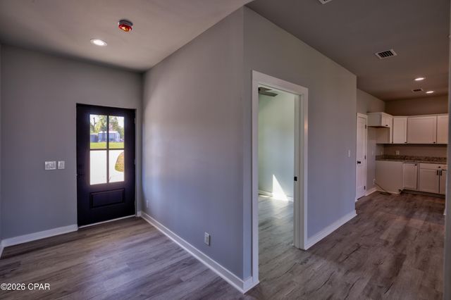 9019 Pecan Street, Youngstown, FL 32466