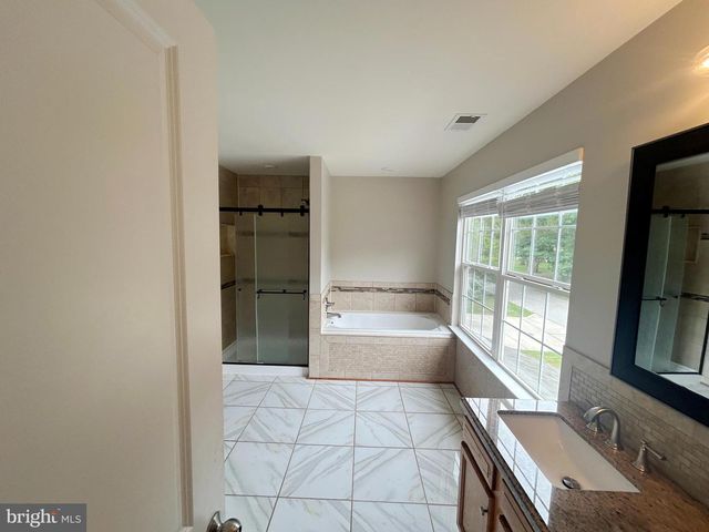 650 210TH ST, Pasadena, MD 21122