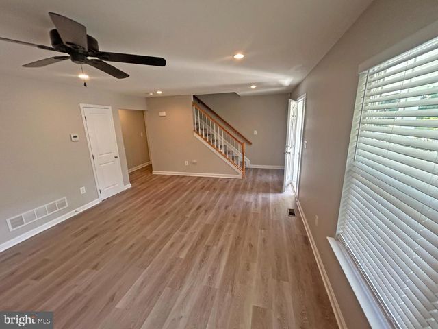 650 210TH ST, Pasadena, MD 21122