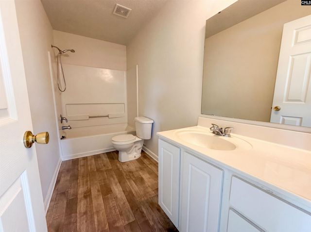 5 Hempstead Place, Columbia, SC 29229