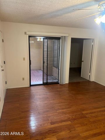 1432 W Emerald Avenue 4, Mesa, AZ 85202