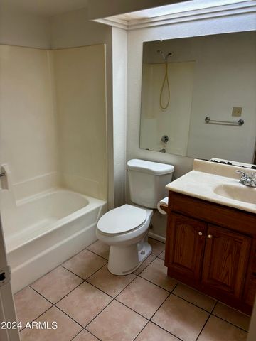 1432 W Emerald Avenue 4, Mesa, AZ 85202