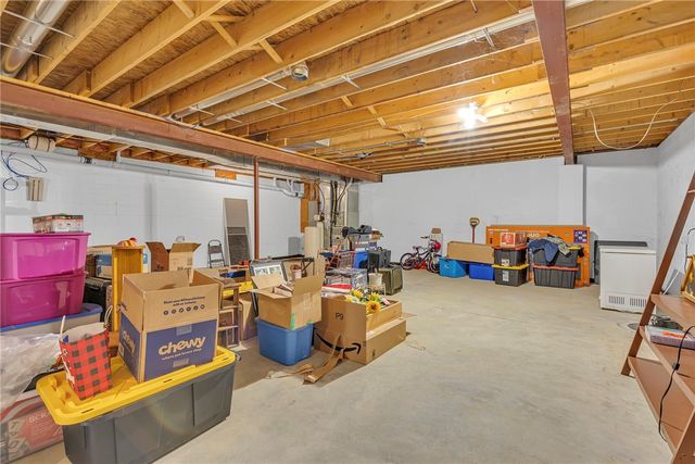 106 Clearwater Drive, Franklin Twp, PA 16117