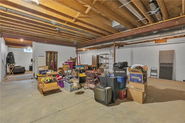 106 Clearwater Drive, Franklin Twp, PA 16117