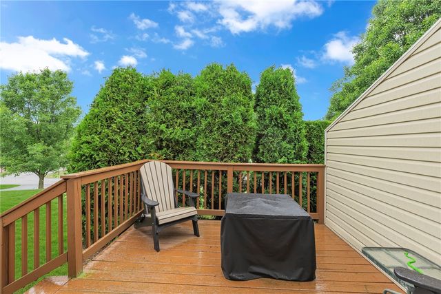 106 Clearwater Drive, Franklin Twp, PA 16117