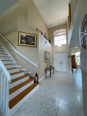 340 SW 167th Ave, Pembroke Pines, FL 33027
