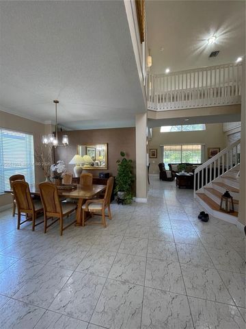340 SW 167th Ave, Pembroke Pines, FL 33027