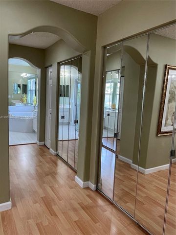 340 SW 167th Ave, Pembroke Pines, FL 33027