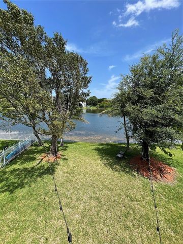340 SW 167th Ave, Pembroke Pines, FL 33027