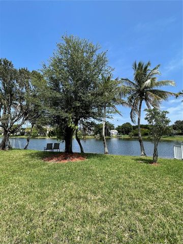340 SW 167th Ave, Pembroke Pines, FL 33027