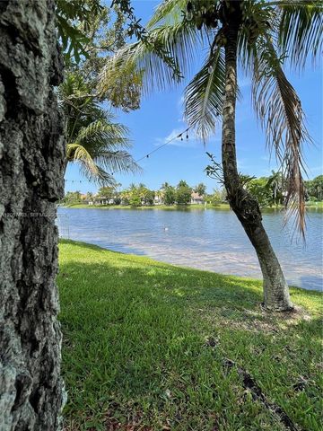 340 SW 167th Ave, Pembroke Pines, FL 33027