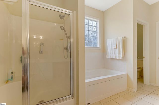 203 Summergrass Drive, Greenville, SC 29617