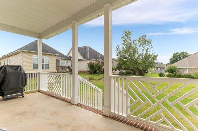 203 Summergrass Drive, Greenville, SC 29617