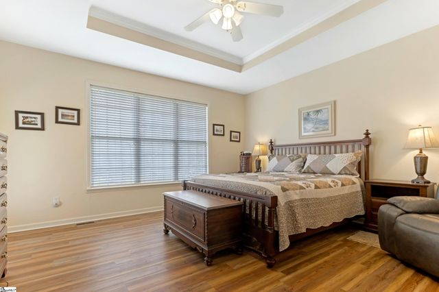 203 Summergrass Drive, Greenville, SC 29617
