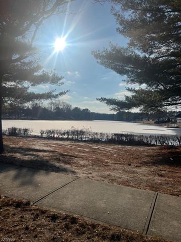 1734 Yorktowne Blvd, Toms River Township, NJ 08753
