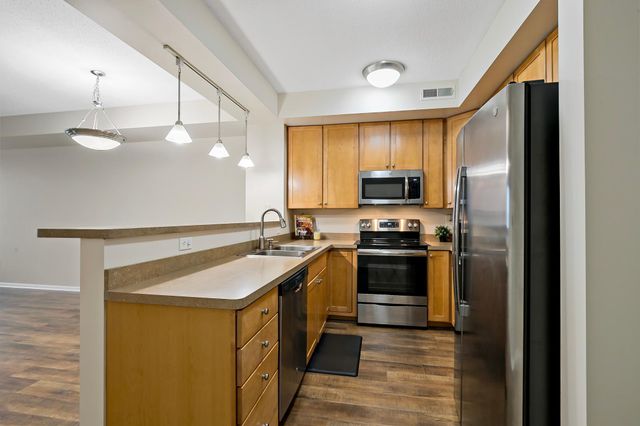 150 E Burnsville Parkway 310, Burnsville, MN 55337