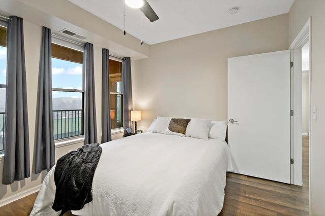 150 E Burnsville Parkway 310, Burnsville, MN 55337