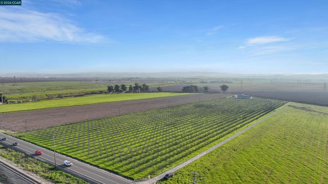 7760 Byron Hwy, Byron, CA 94514