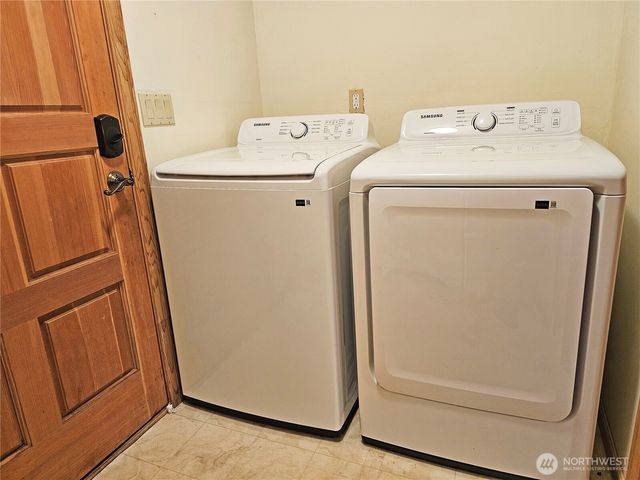 70 Dogwood Lane, Brinnon, WA 98320