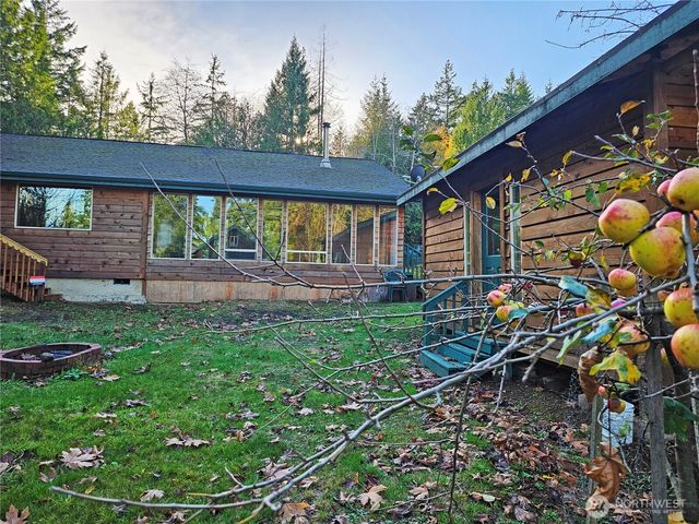 70 Dogwood Lane, Brinnon, WA 98320