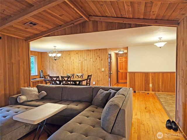 70 Dogwood Lane, Brinnon, WA 98320