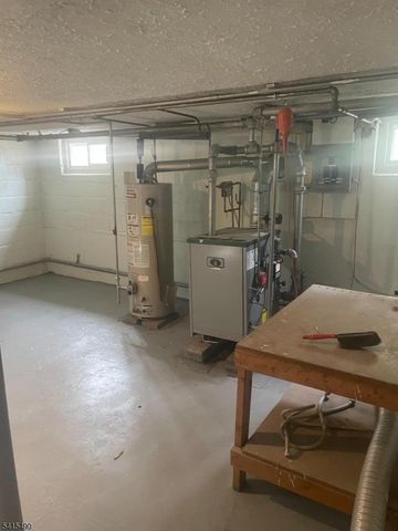 9 Pierson St, Bloomfield Twp., NJ 07003