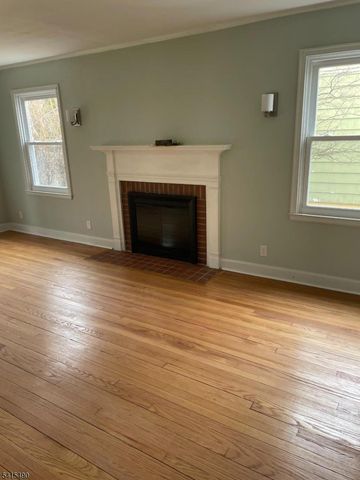 9 Pierson St, Bloomfield Twp., NJ 07003