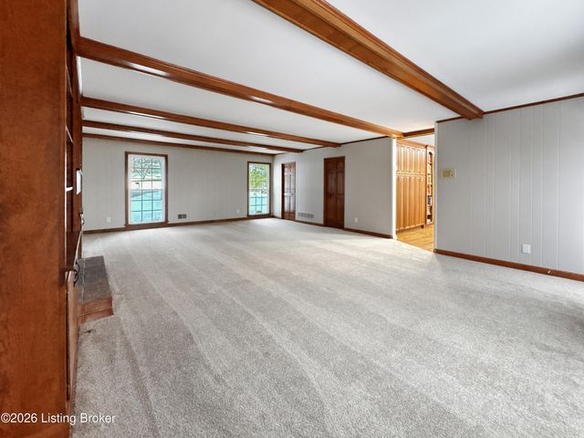 6710 Tallwood Ct, Prospect, KY 40059